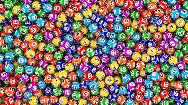 Les façons intelligentes de dépenser vos gains de loterie image